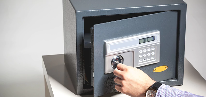 Jewelry Safe Unlocking Service in Cotati, California
